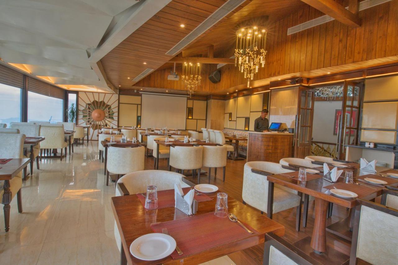 The Cedar Grand Hotel And Spa Shimla Exterior foto